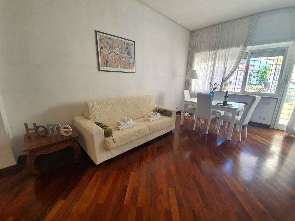 Luminoso Pamphili Appartement *